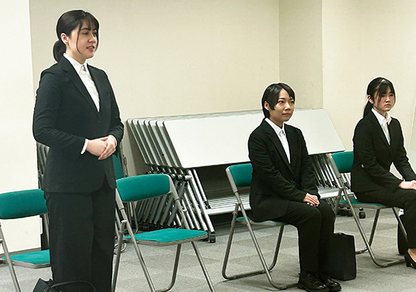 履歴書、面接練習、就職活動を個別サポート！